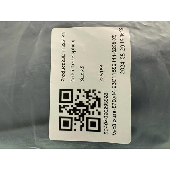 NWT Halara Pocket High Low Curved Hem Shine Oversize Work Shirt Troposphere XS - Picture 13 of 13